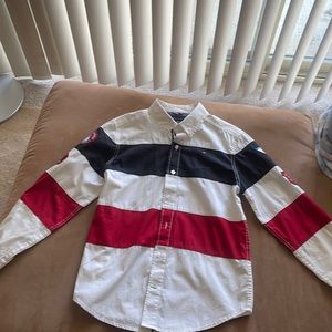 Buttoned down Tommy Hilfiger Shirt
